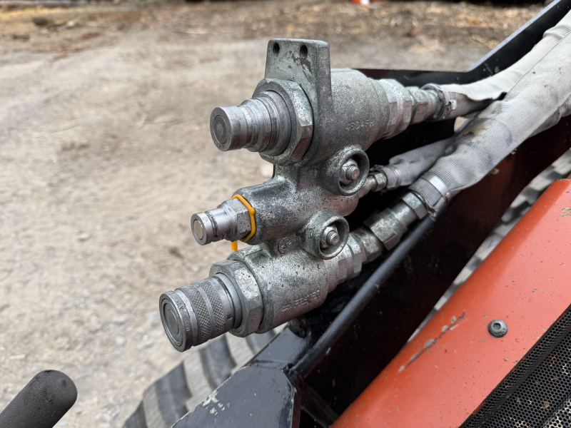 2019 DITCH WITCH SK1550