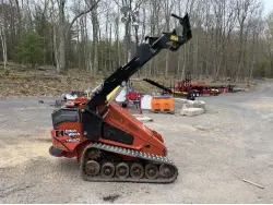2019 DITCH WITCH SK1550