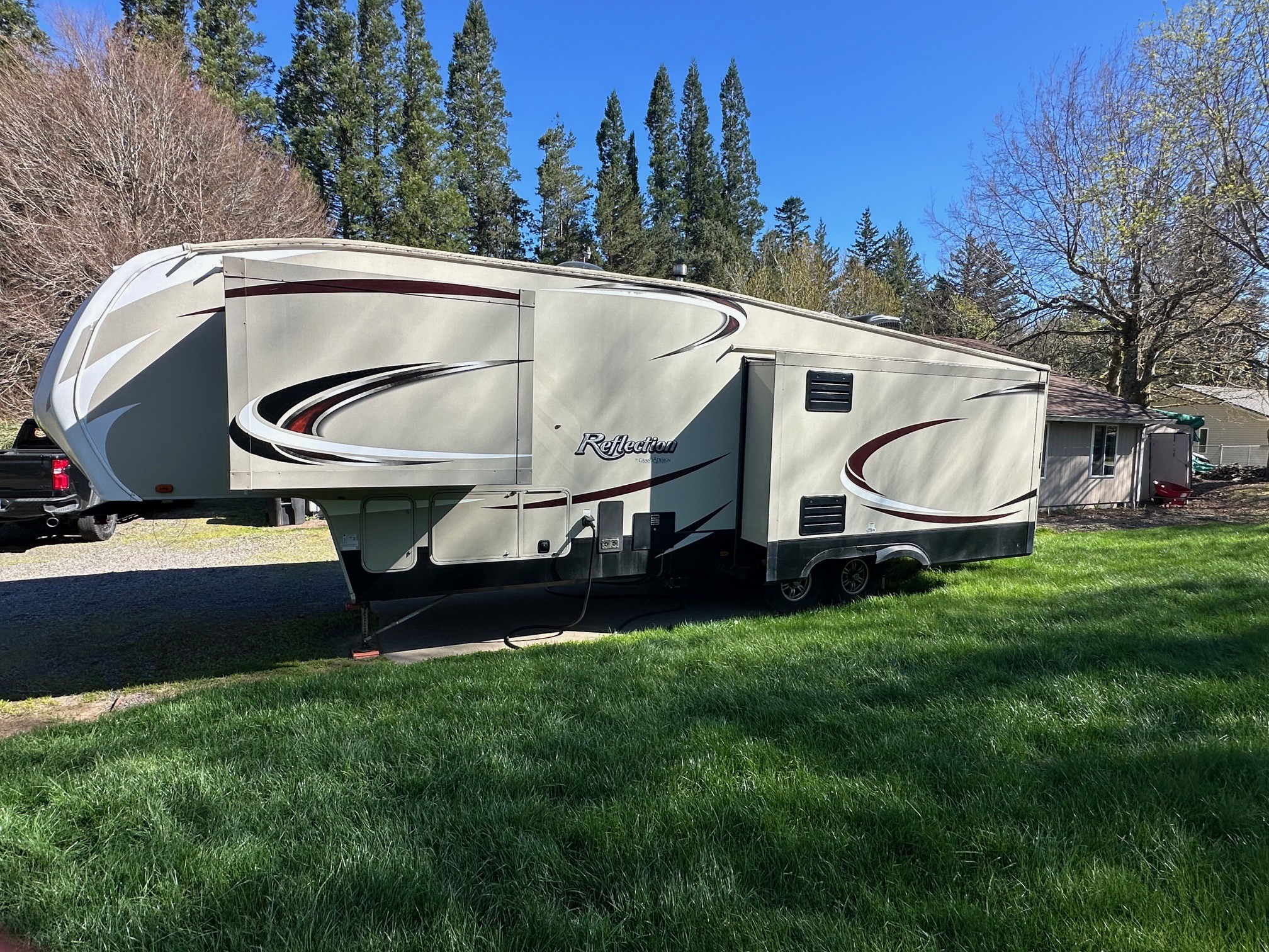 2017 Grand Design REFLECTION 337RLS in corbett OR