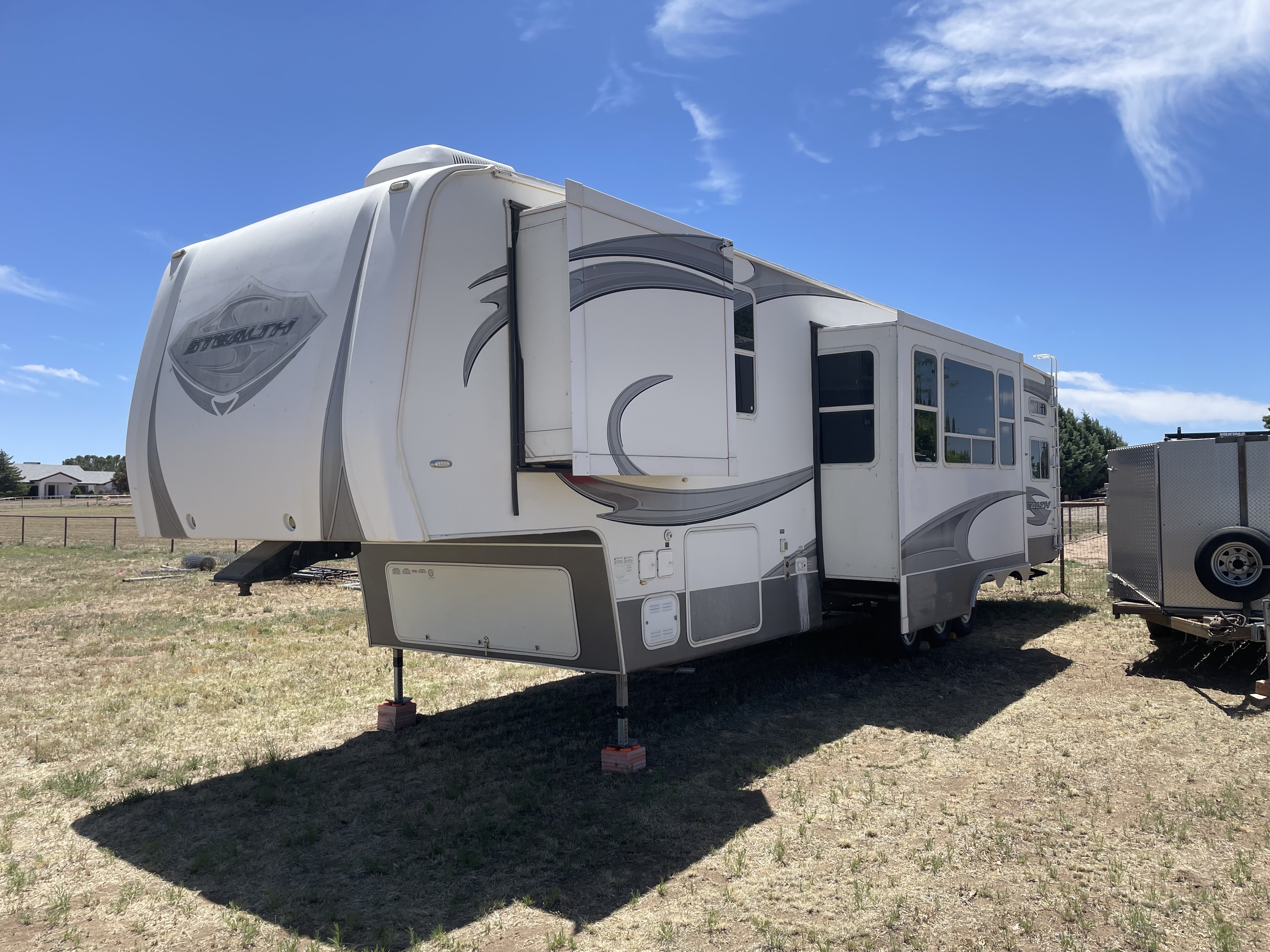 2012 Forest River Stealth Limited in chino valley AZ