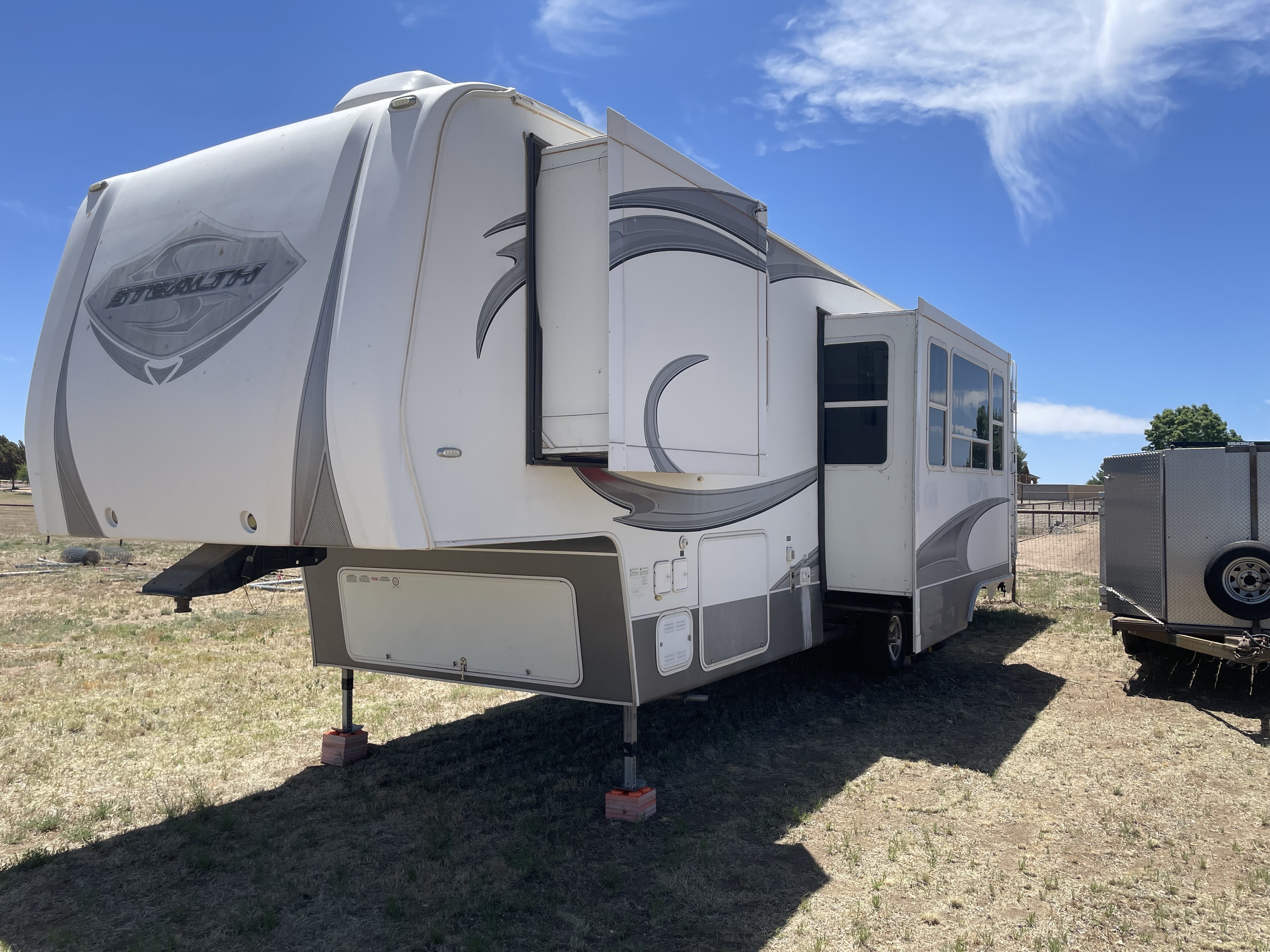 2012 Forest River Stealth Limited in chino valley AZ