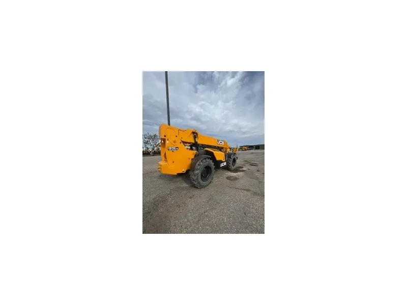 2023 JCB 510-56