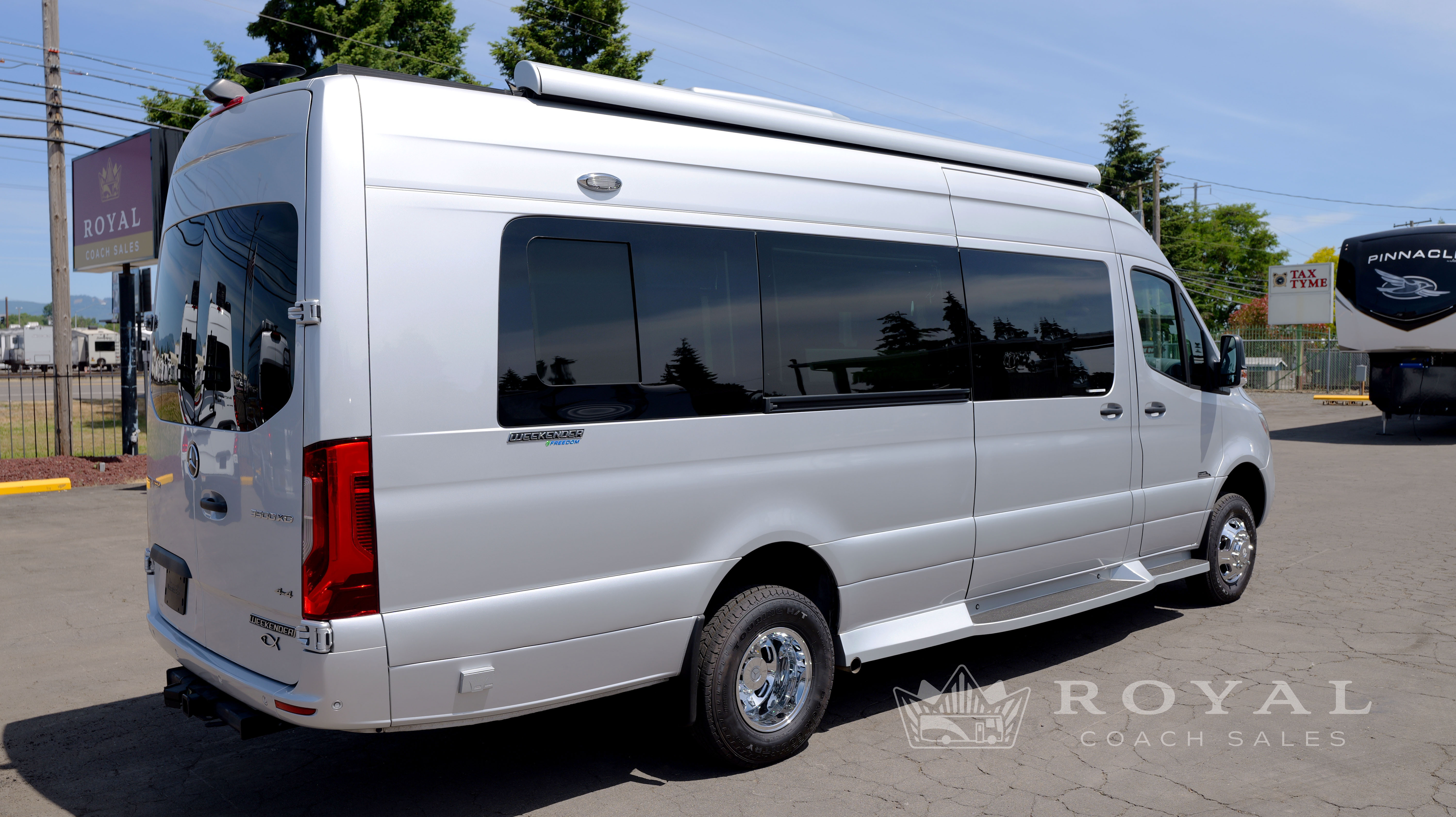 2023 Midwest Automotive Designs WEEKENDER MD4 in eugene OR