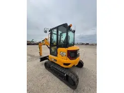 2024 JCB 35Z-1