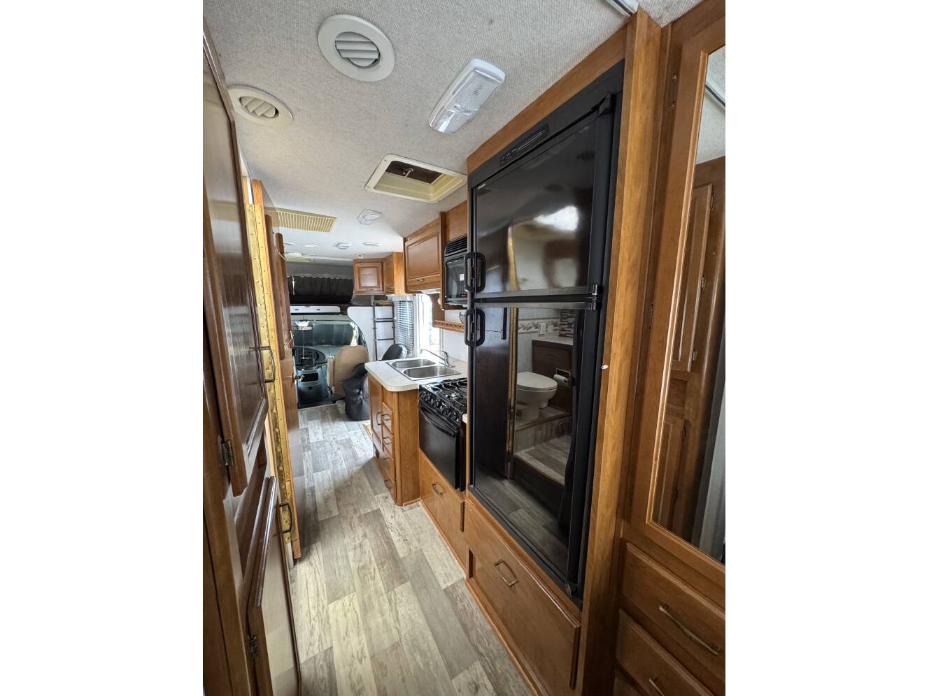 A photo of this 2005 Fleetwood TIOGA 26Q