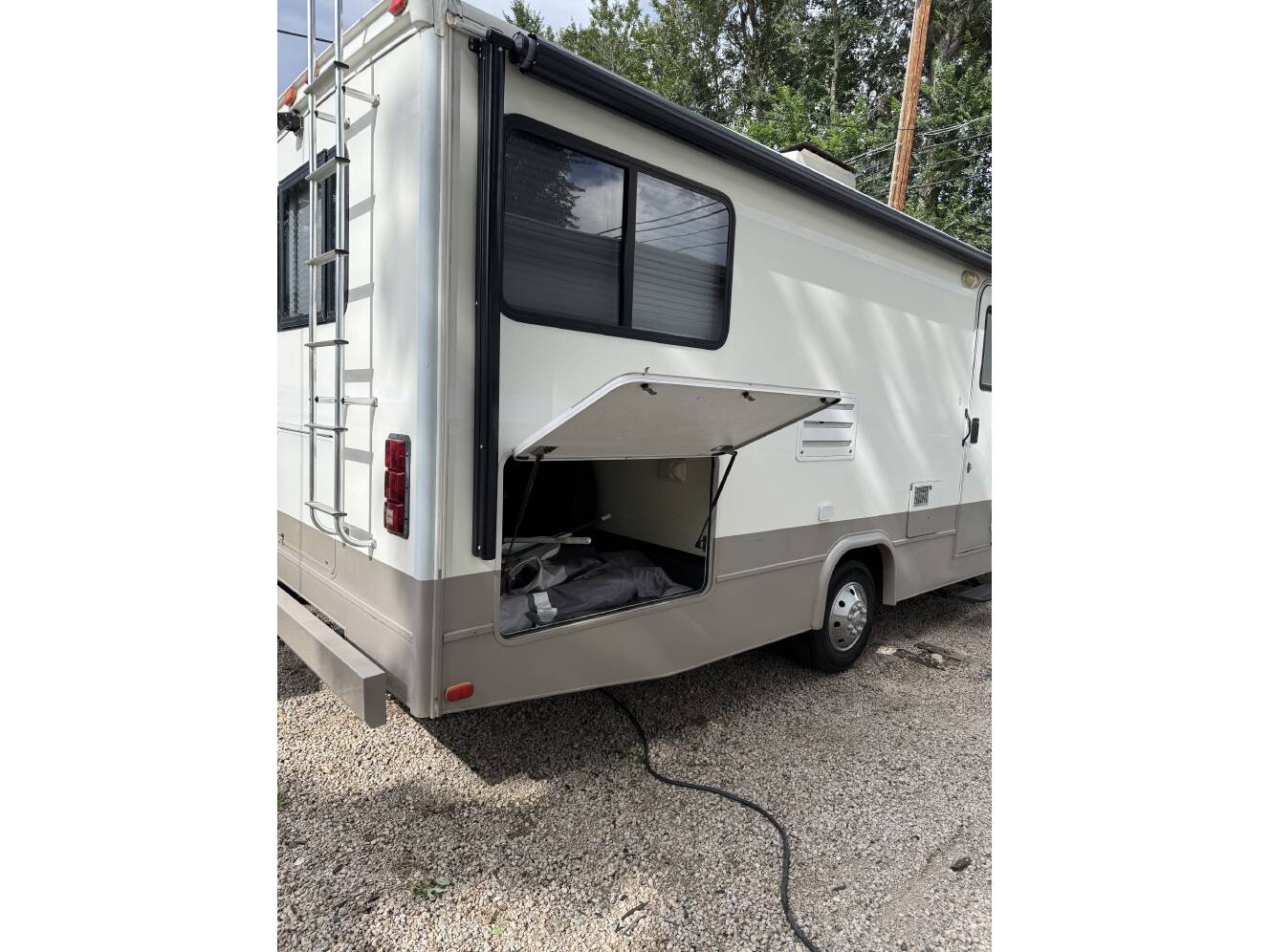 A photo of this 2005 Fleetwood TIOGA 26Q
