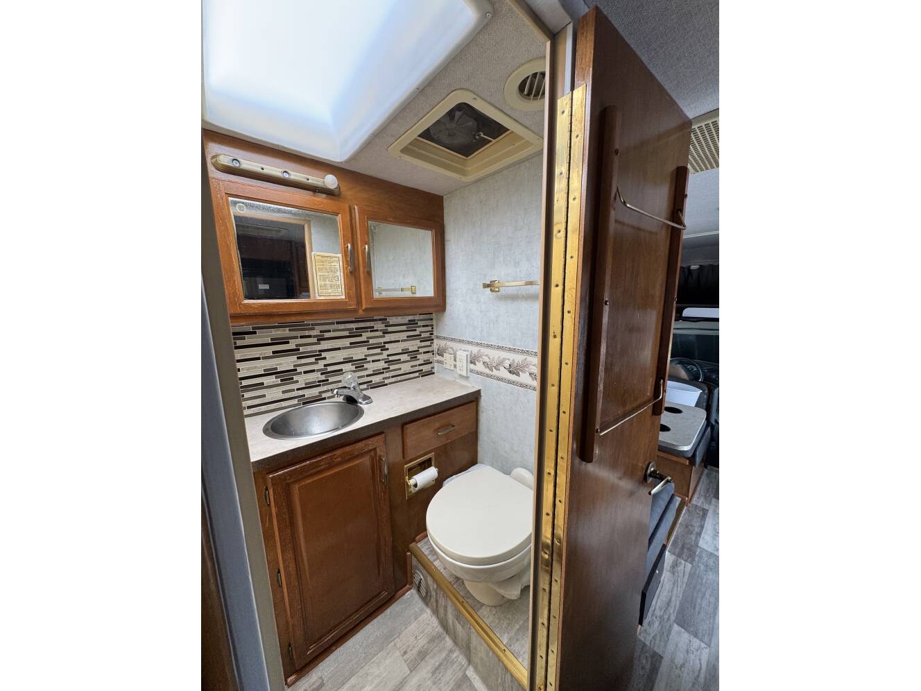 A photo of this 2005 Fleetwood TIOGA 26Q