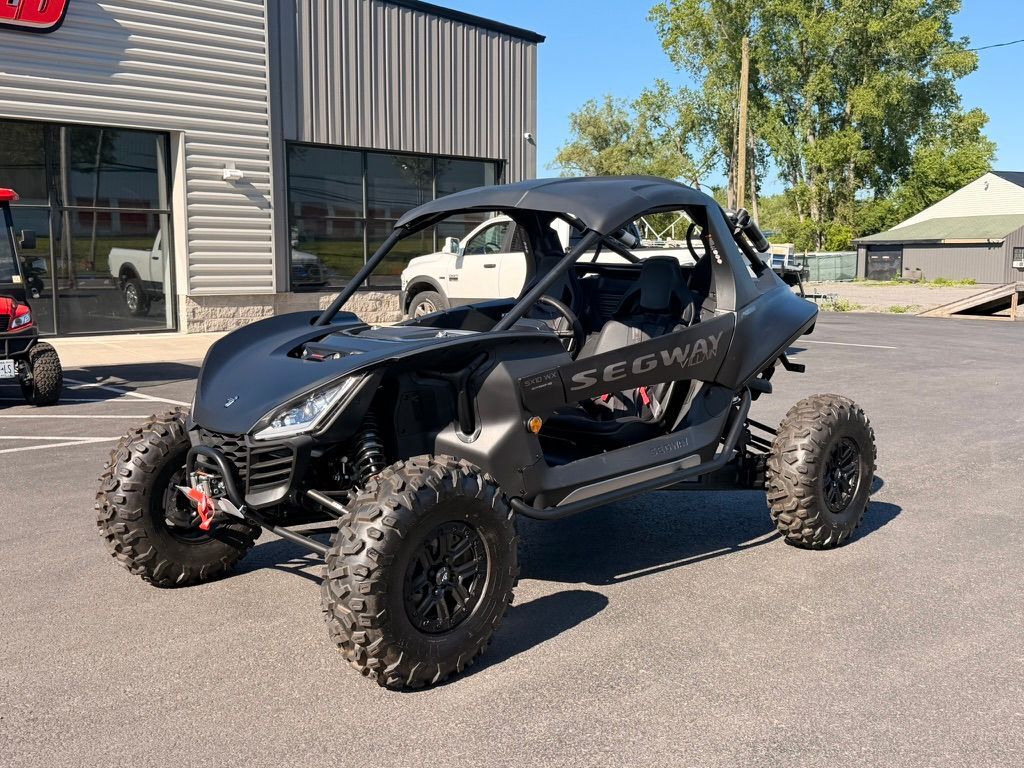 2024 Segway Powersports Villain SX10 WP in utica NY