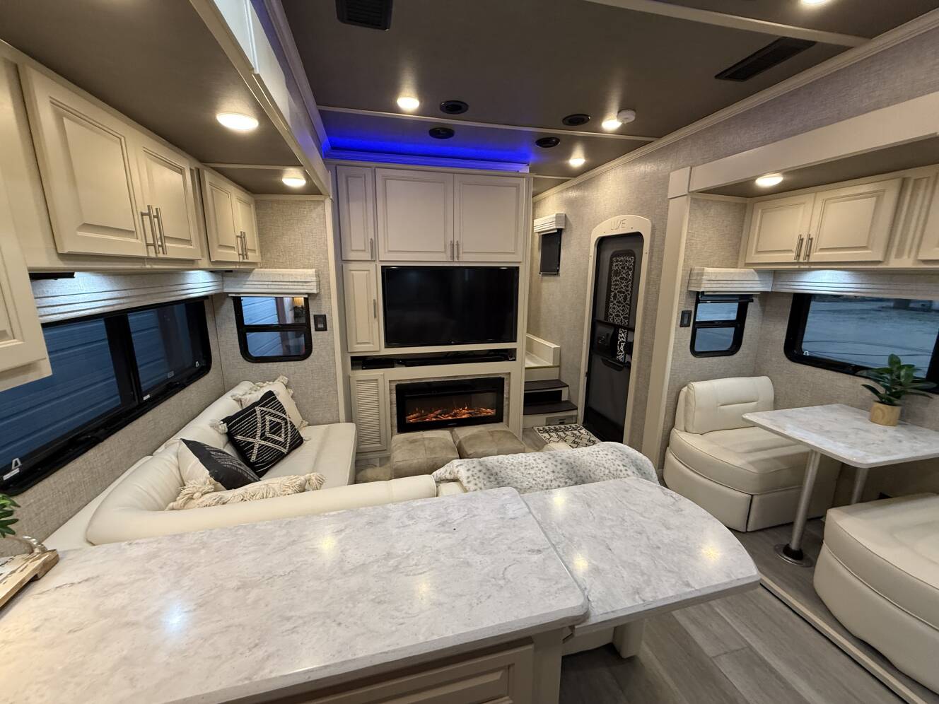 A photo of this 2023 Luxe TOY HAULER 48FB
