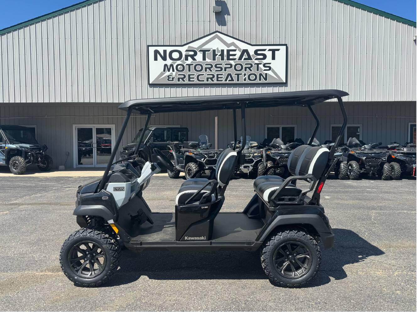 A photo of this 2025 Kawasaki NAV® 4e LE