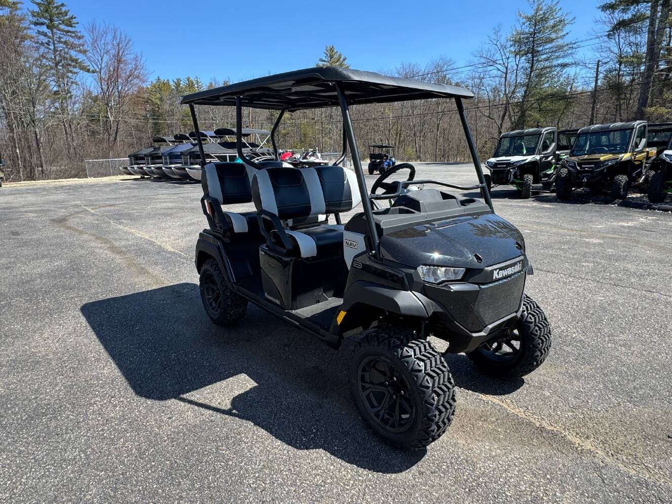 A photo of this 2025 Kawasaki NAV® 4e LE