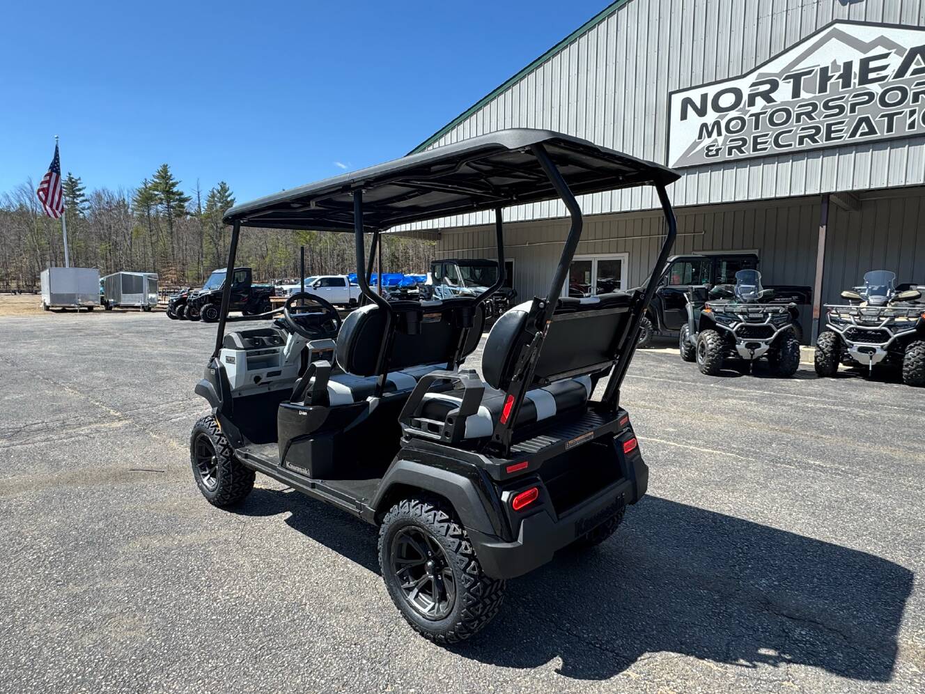 A photo of this 2025 Kawasaki NAV® 4e LE