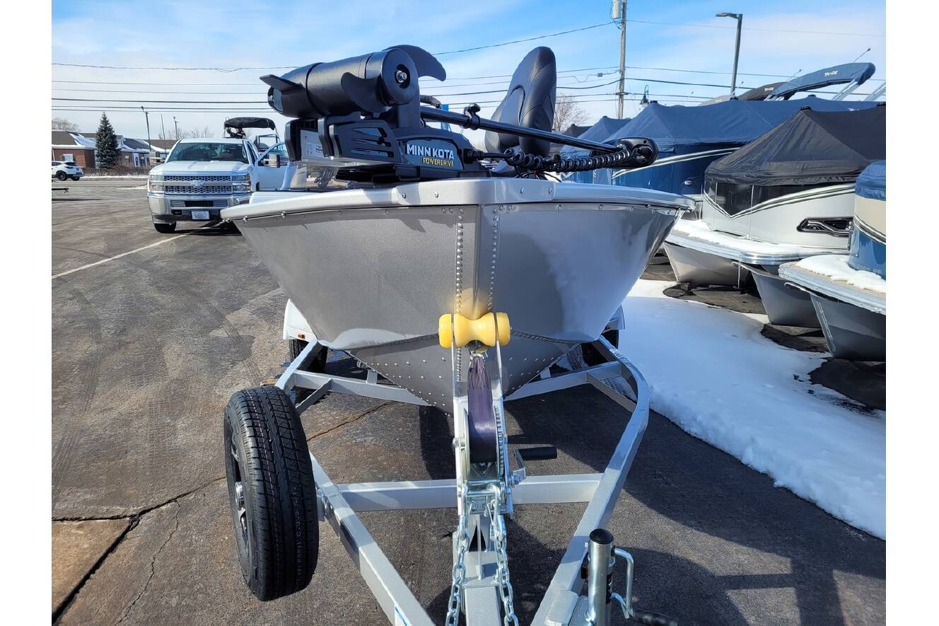A photo of this 2026 Starcraft Starfire 166 SC