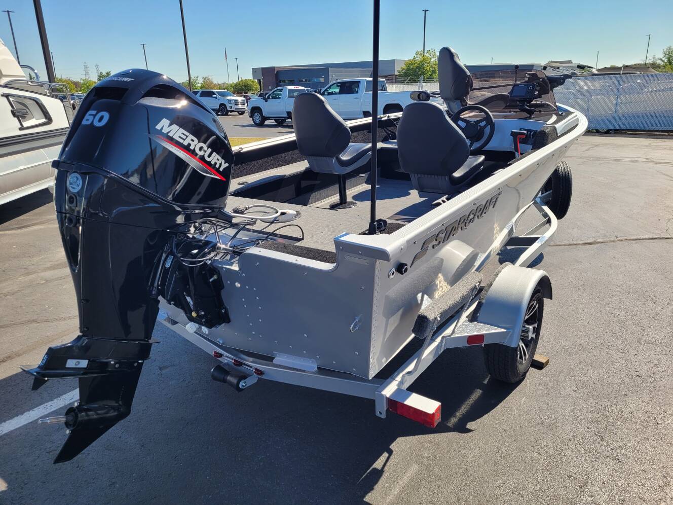 A photo of this 2026 Starcraft Starfire 166 SC