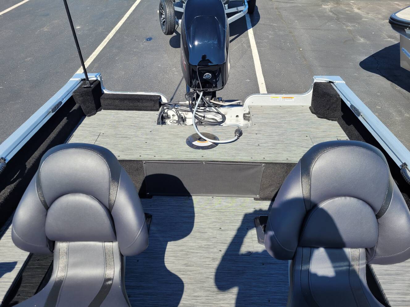 A photo of this 2026 Starcraft Starfire 166 SC