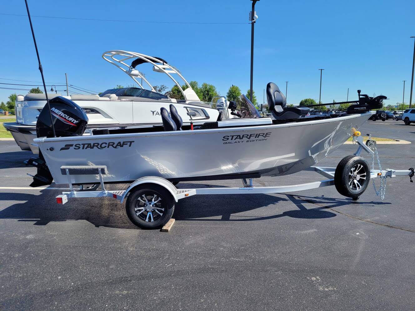 A photo of this 2026 Starcraft Starfire 166 SC