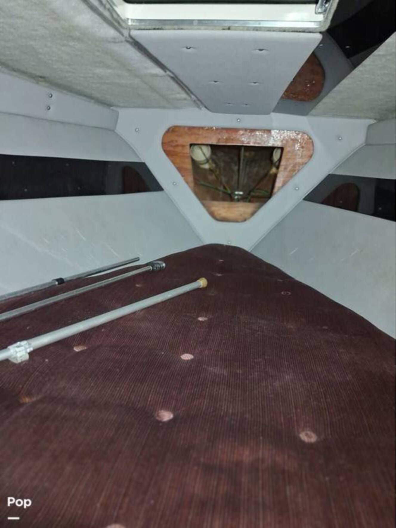 A photo of this 1989 Fountain Fever 38