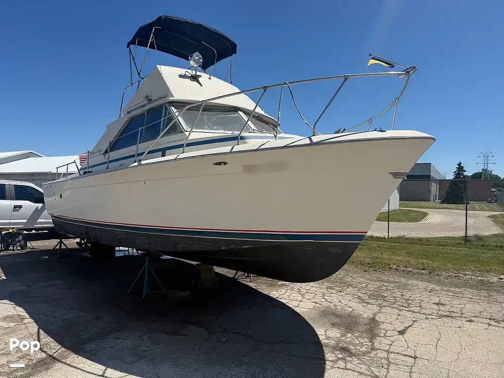 1970 Chris-Craft Commander 31 Sports Express Flybridge in fond du lac WI