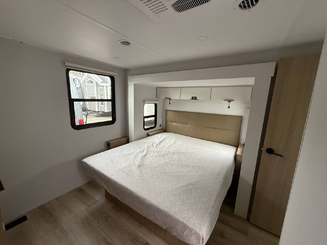 A photo of this 2027 Winnebago Thrive 26FKD