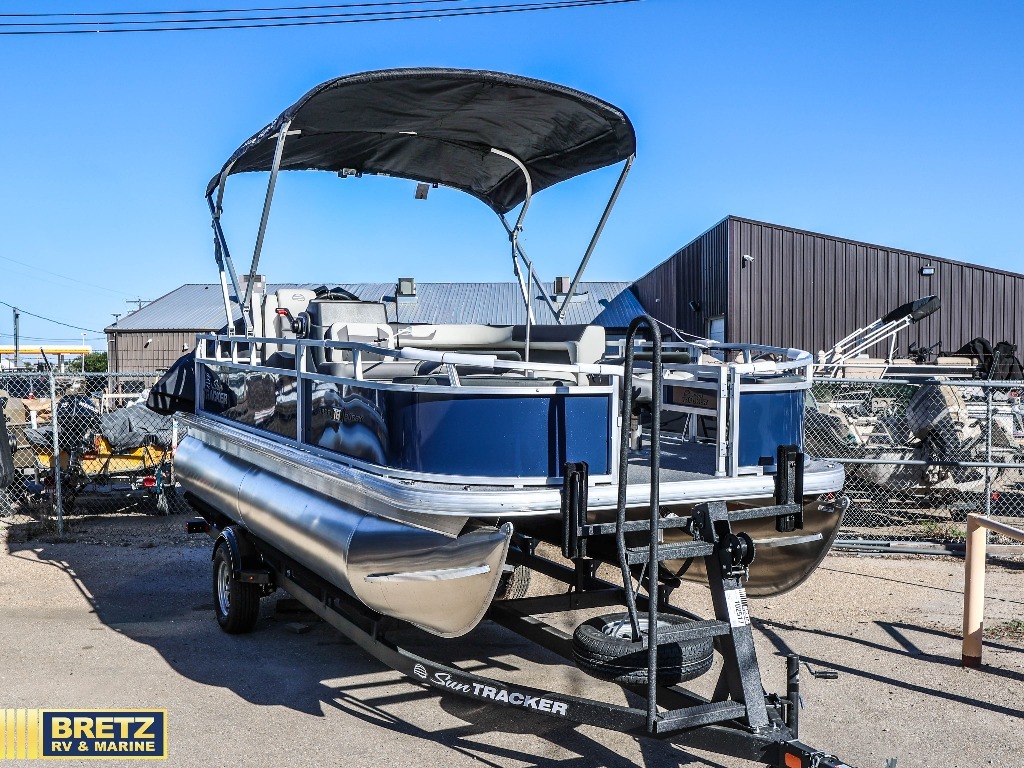 2026 Sun Tracker Bass Buggy 18 DLX in nampa ID