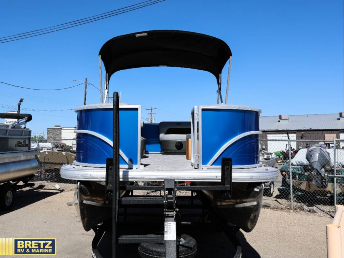 A photo of this 2026 Sun Tracker Party Barge 16 DLX