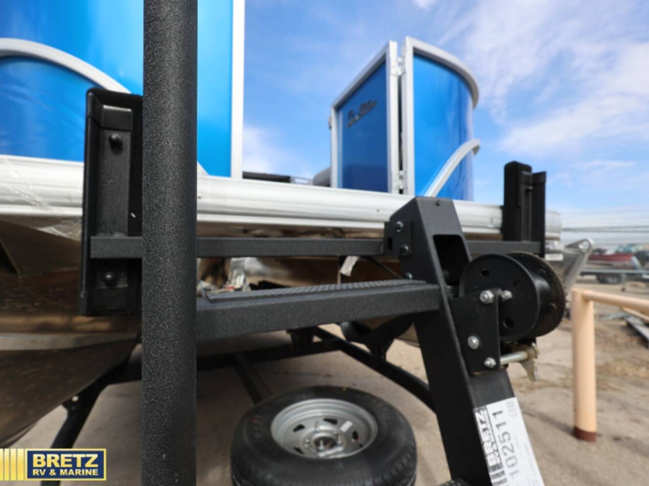 A photo of this 2026 Sun Tracker Party Barge 16 DLX