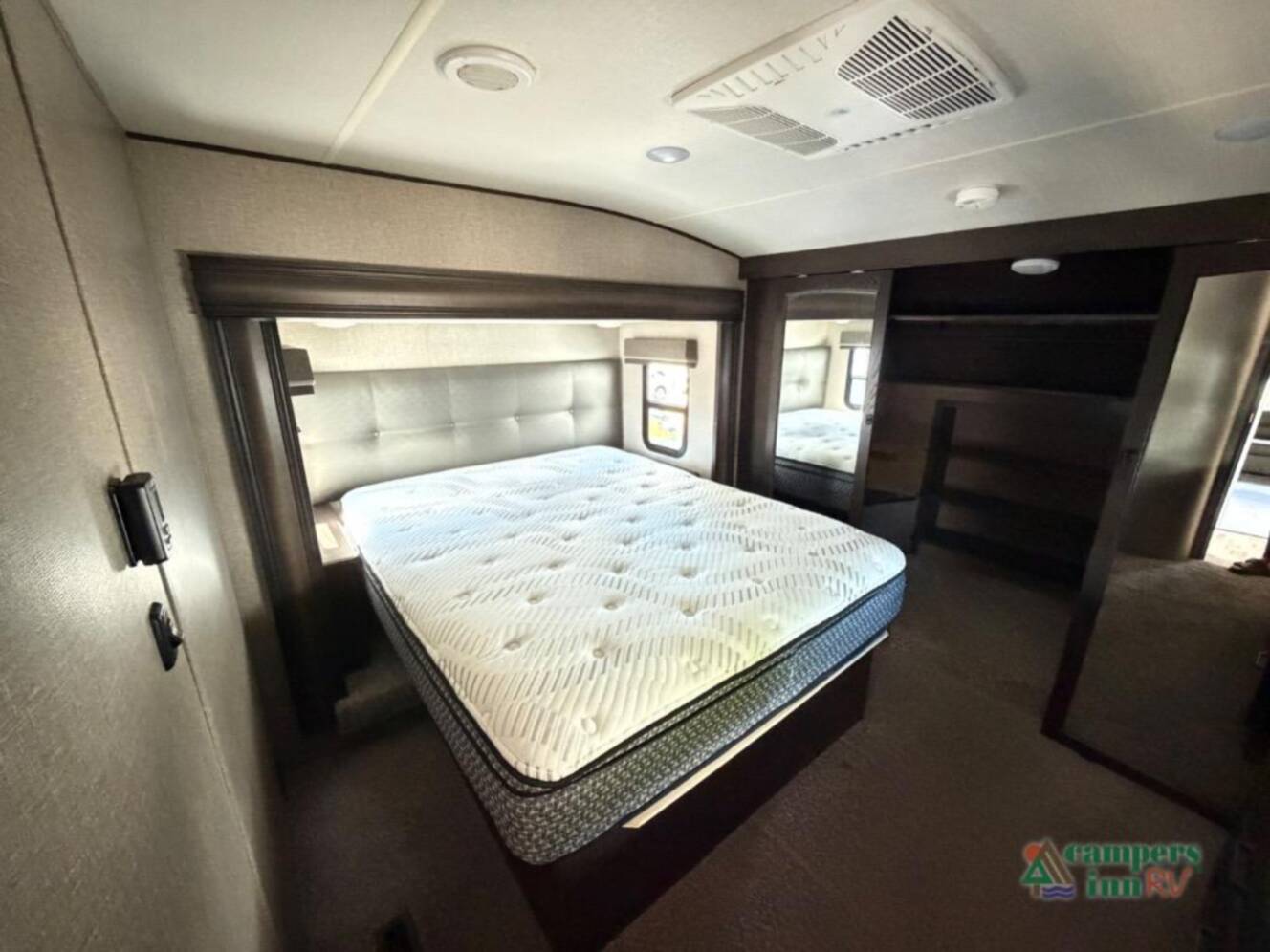 A photo of this 2022 Grand Design Reflection 337RLS