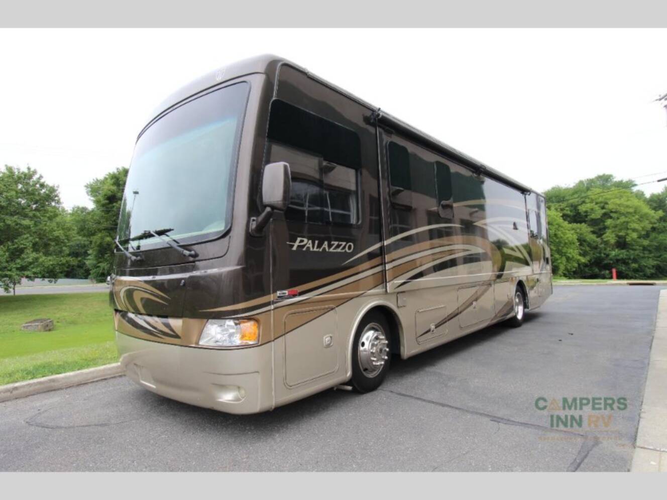 A photo of this 2015 Thor Motor Coach Palazzo 33.2