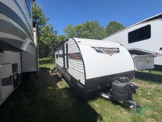 2022 FOREST RIVER WILDWOOD X-LITE 24RLXL