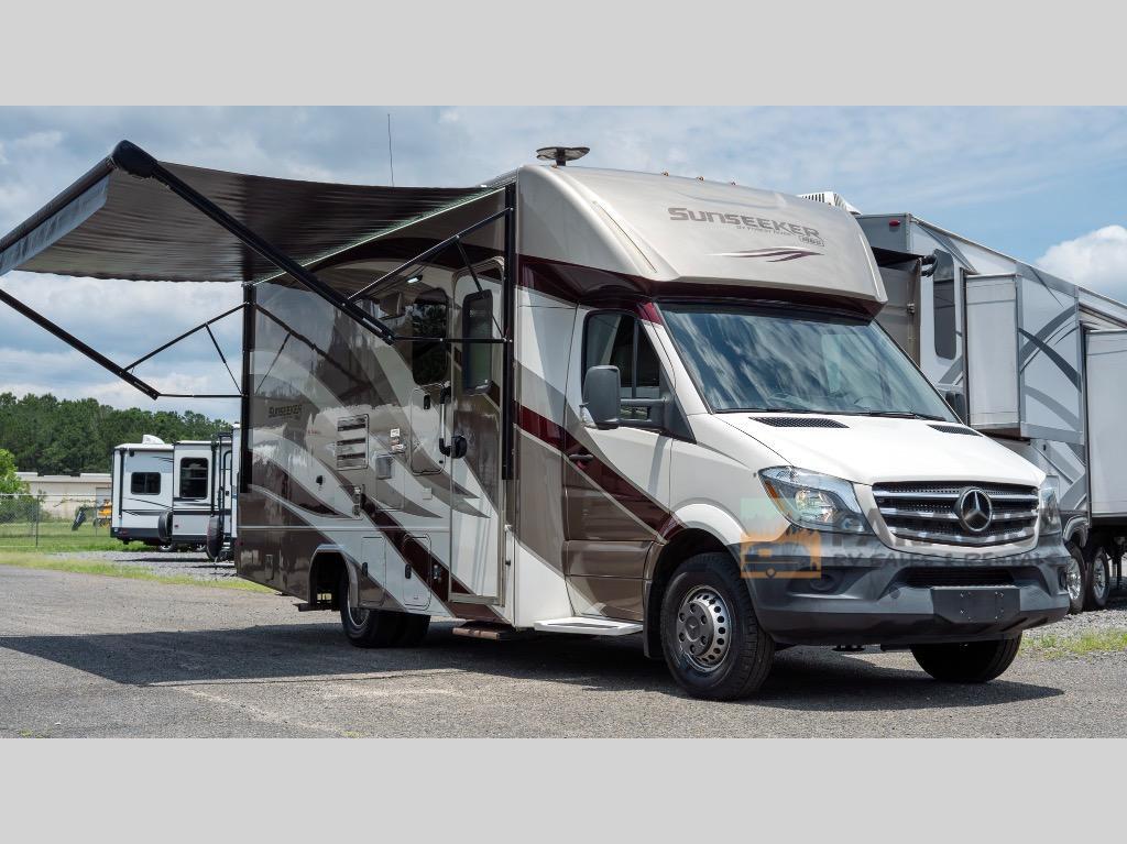 2019 Forest River Rv Sunseeker MBS 2400W in north charlestion SC