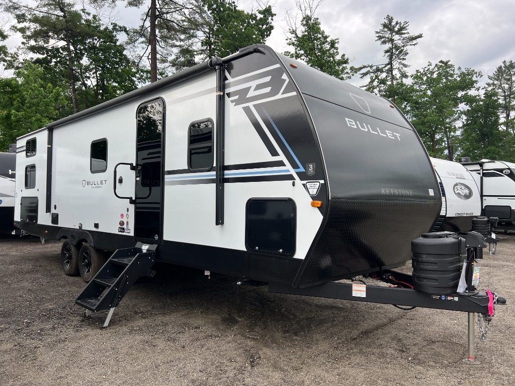 2026 Keystone Rv Bullet Classic 28QBC in turner ME