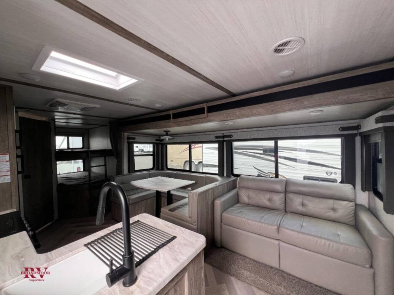 A photo of this 2021 Forest River Rv Salem Hemisphere Hyper-Lyte 26BHHL