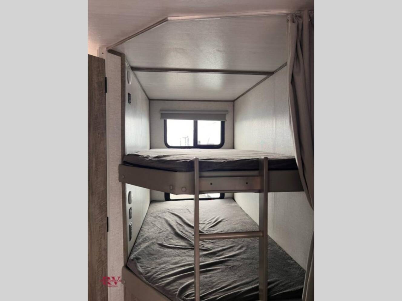 A photo of this 2021 Forest River Rv Salem Hemisphere Hyper-Lyte 26BHHL