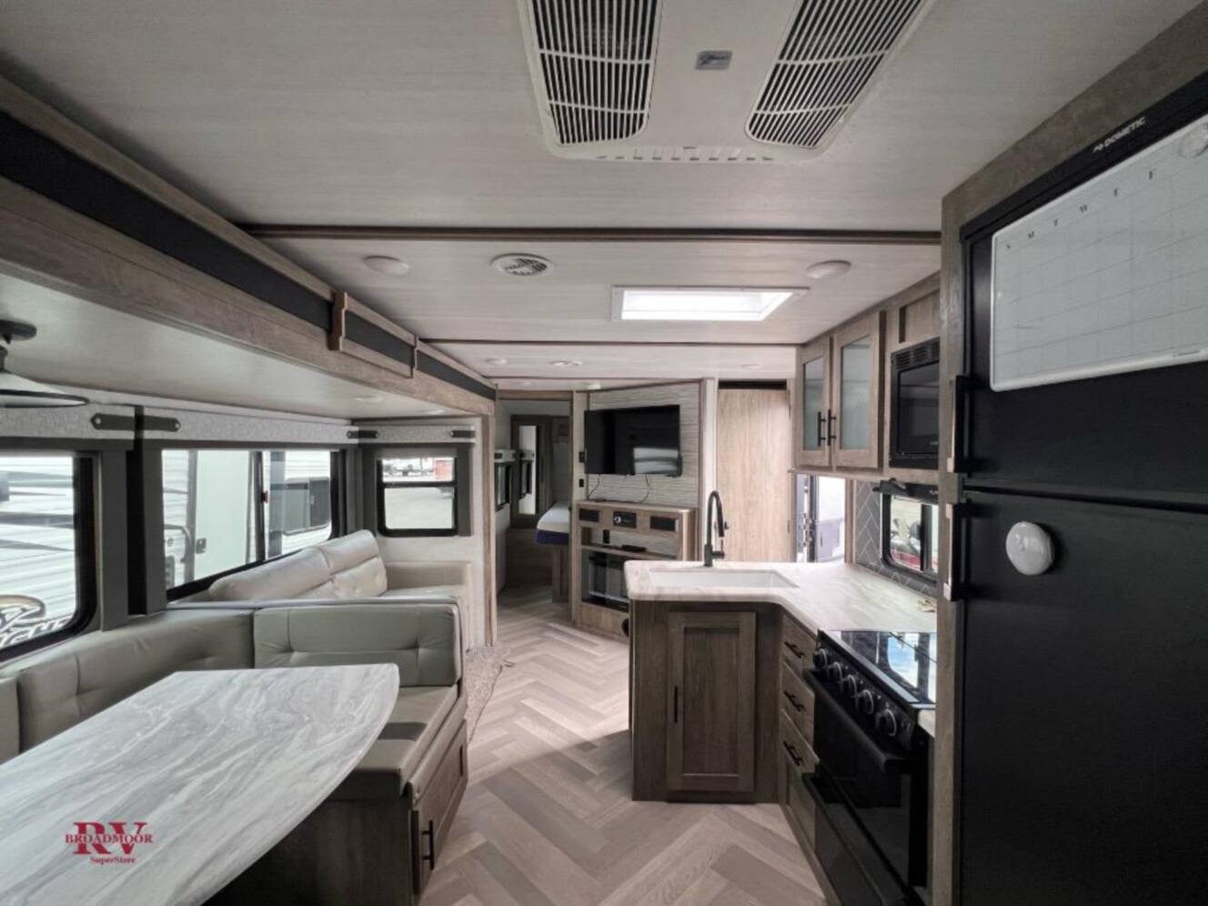 A photo of this 2021 Forest River Rv Salem Hemisphere Hyper-Lyte 26BHHL
