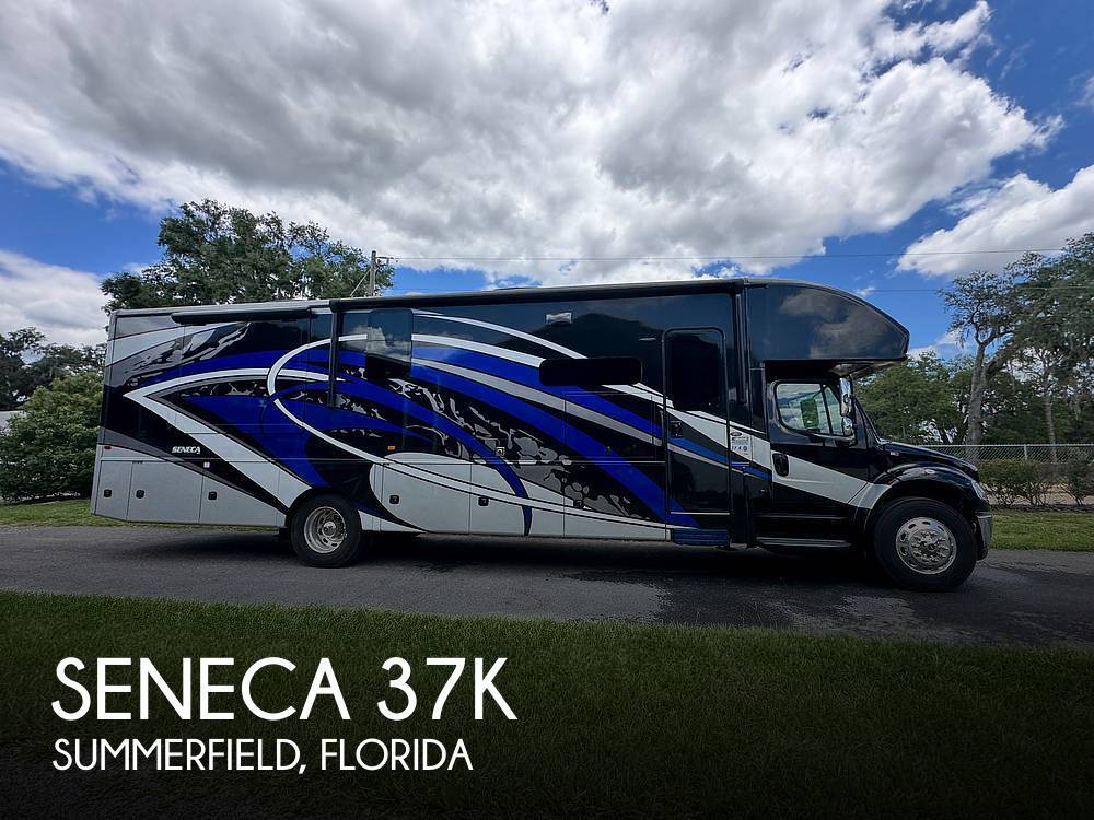 2022 Jayco Seneca 37K RV