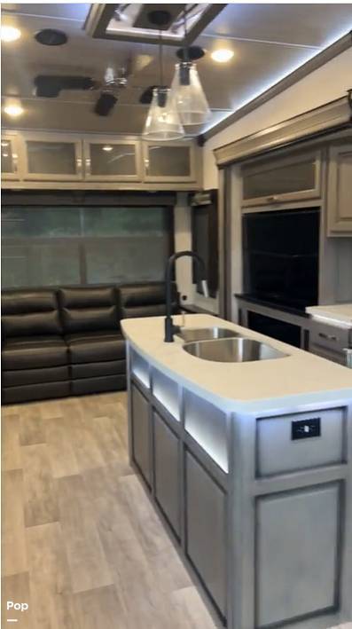 2021 Keystone Montana 3121RL in hickory NC