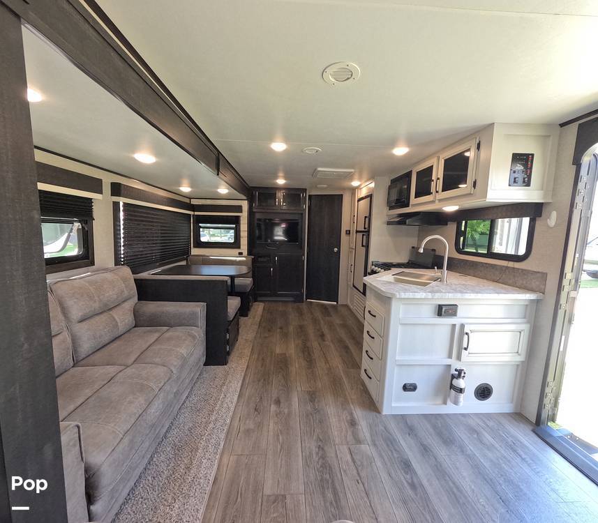 2020 Jayco Jay Feather 27RL in anaheim CA