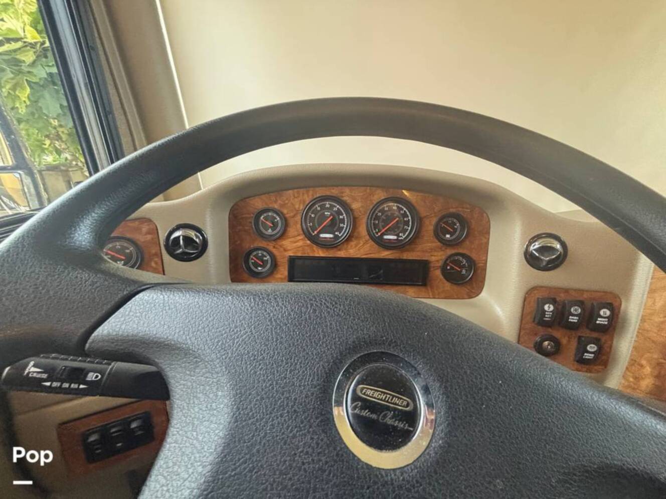 A photo of this 2017 Thor Motor Coach Palazzo 33.4