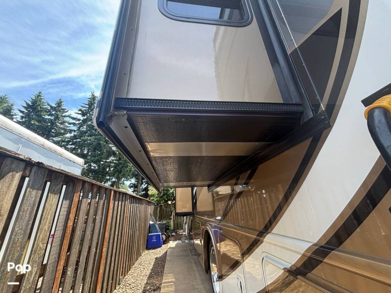 A photo of this 2017 Thor Motor Coach Palazzo 33.4