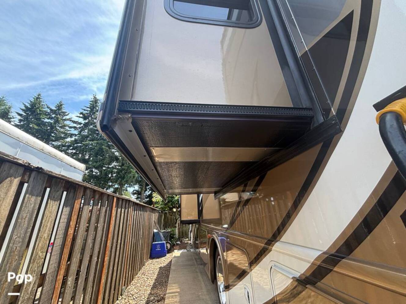 A photo of this 2017 Thor Motor Coach Palazzo 33.4
