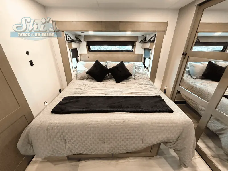 2026 KZ RV Durango Gold G393MKF