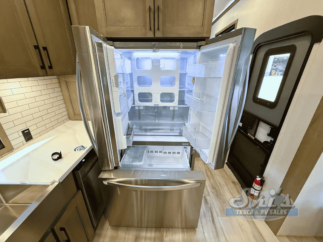 A photo of this 2026 Kz Rv Durango Gold G393MKF
