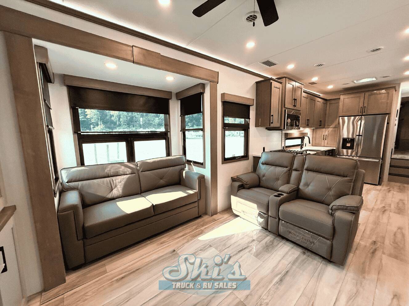 A photo of this 2026 Kz Rv Durango Gold G393MKF