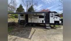 2023 Grand Design IMAGINE 2800BH RV