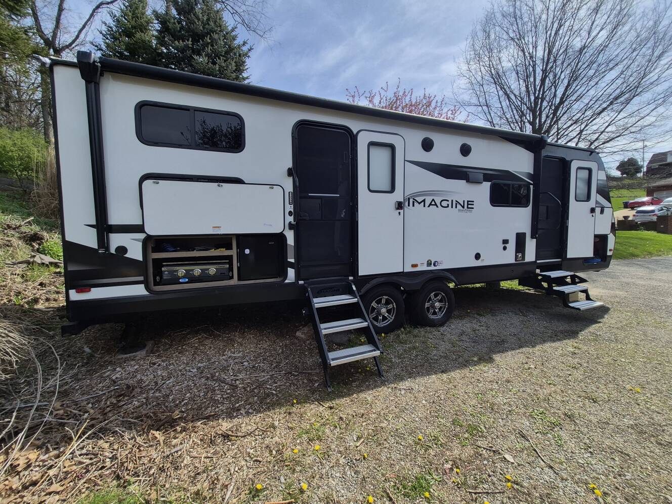 A photo of this 2023 Grand Design IMAGINE 2800BH