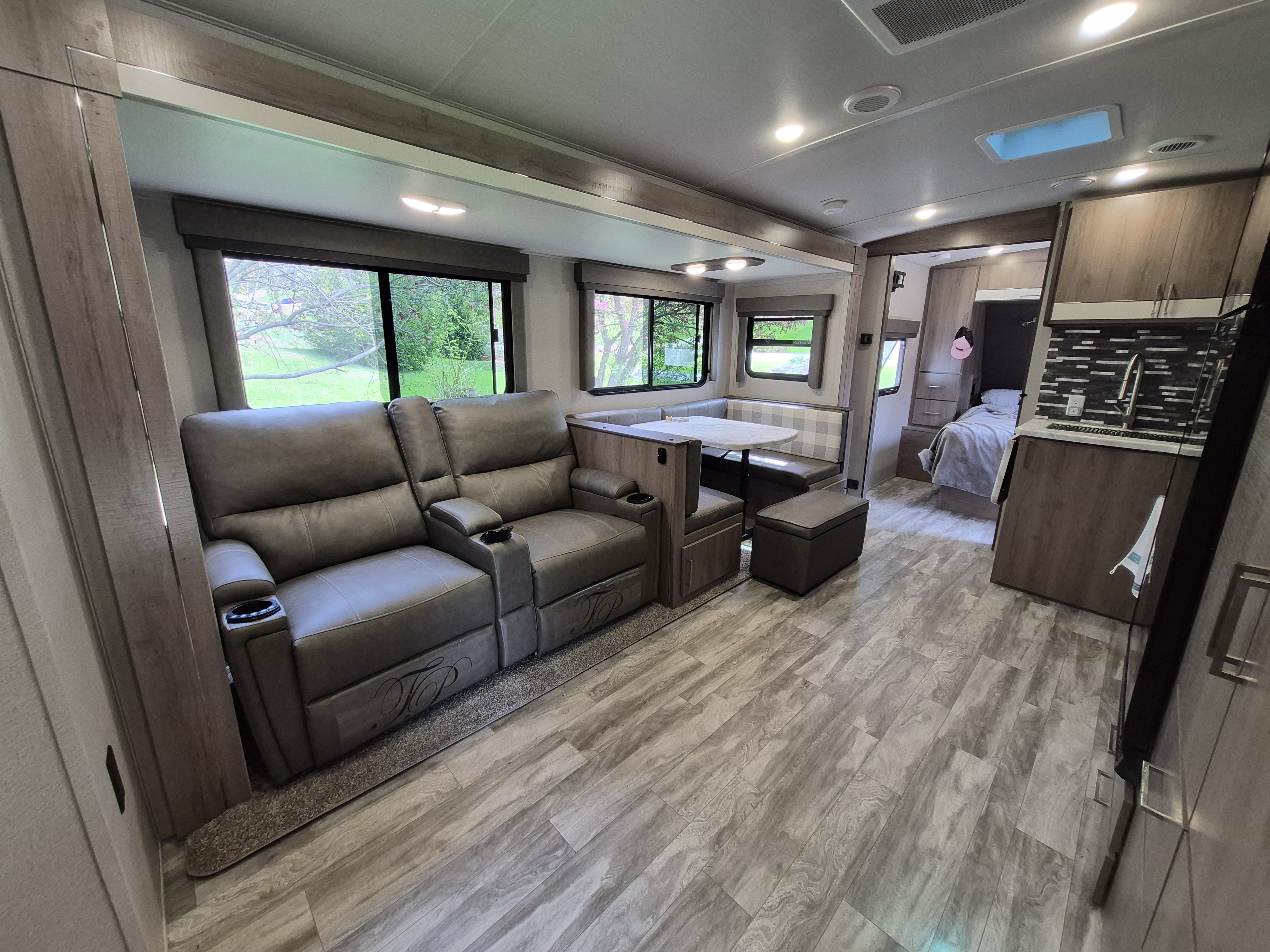 2023 Grand Design IMAGINE 2800BH RV