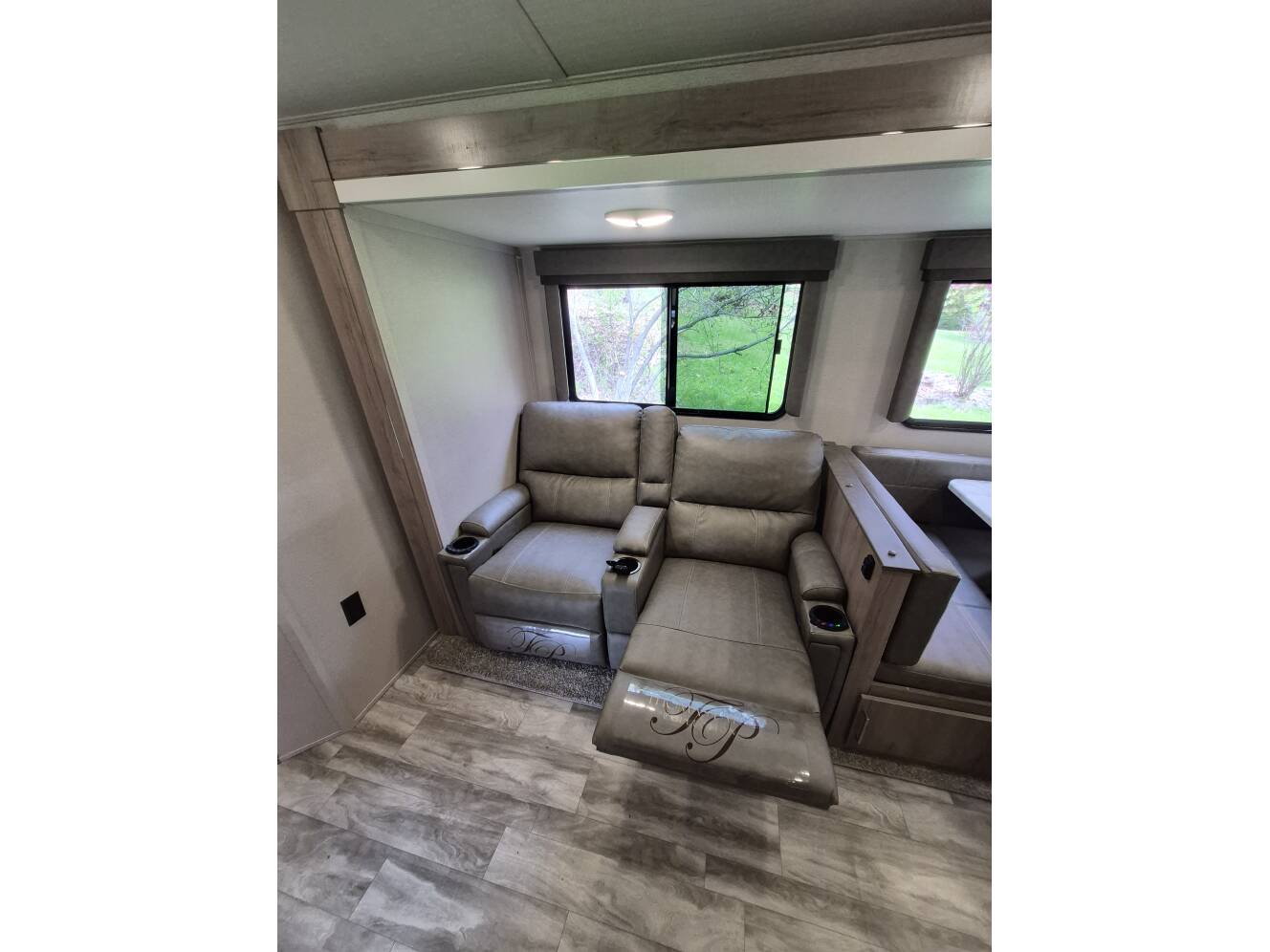A photo of this 2023 Grand Design IMAGINE 2800BH