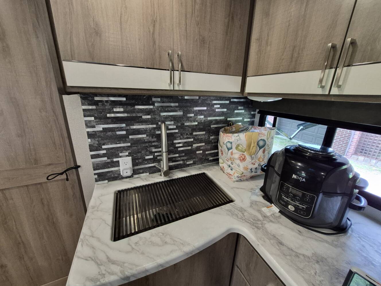 A photo of this 2023 Grand Design IMAGINE 2800BH