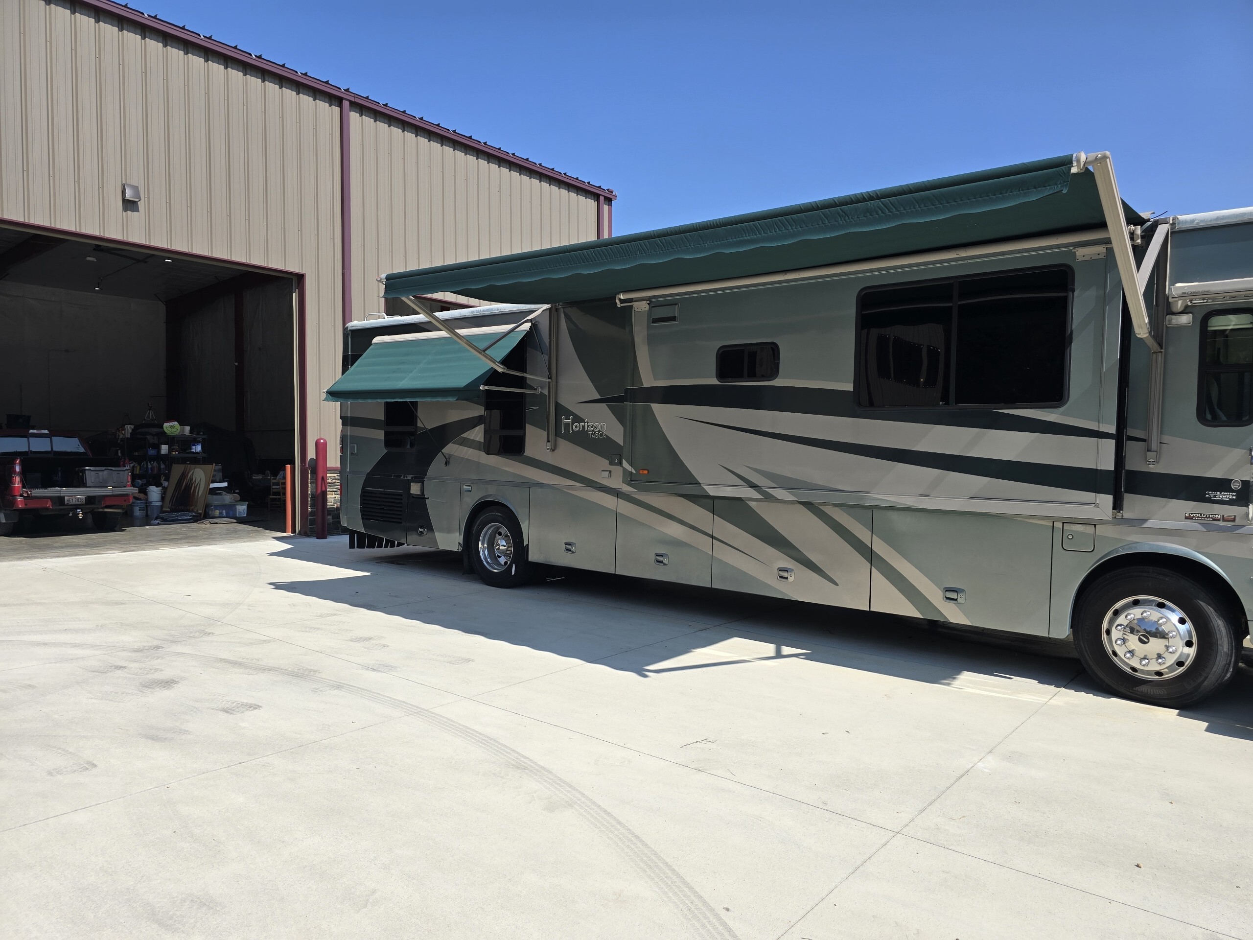 2004 Winnebago HORIZON 40KD RV