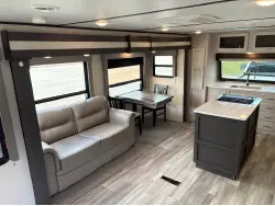2022 Keystone Sprinter Limited (Travel Trailer) 333FKS